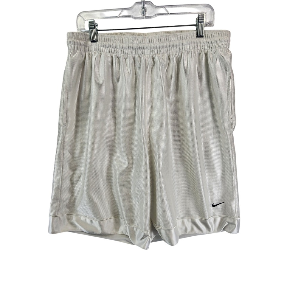 Nike Mens XL White Basketball Shorts Athletic Mesh Gym Training Retro Sportswear
